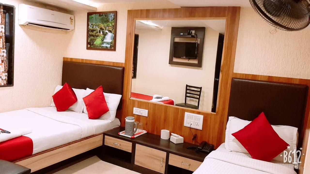 Hotel Happyland Мумбаи Экстерьер фото